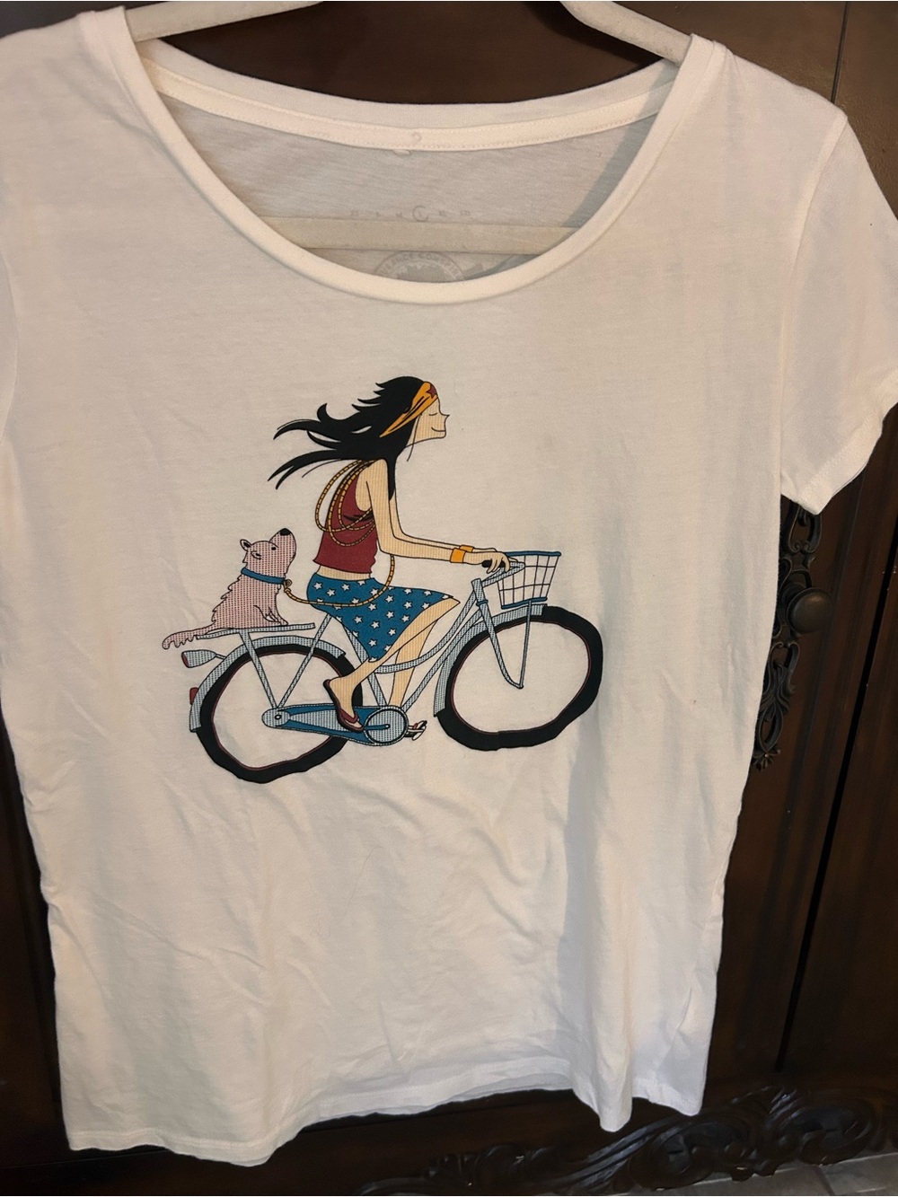 Endurance Conspiracy Large L Wonderful Woman Bicycle Dog Tee Shirt Graphic Crew